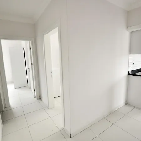Apartment Abr 5 *